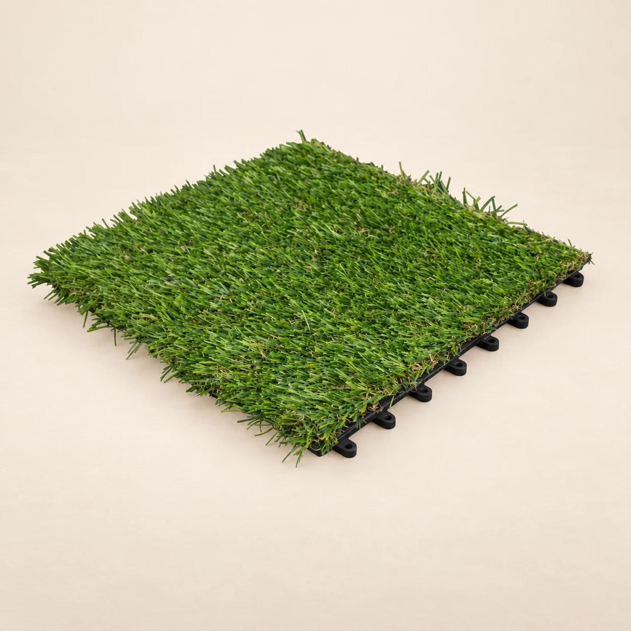 Podest 300x300mm ze sztuczną trawą
