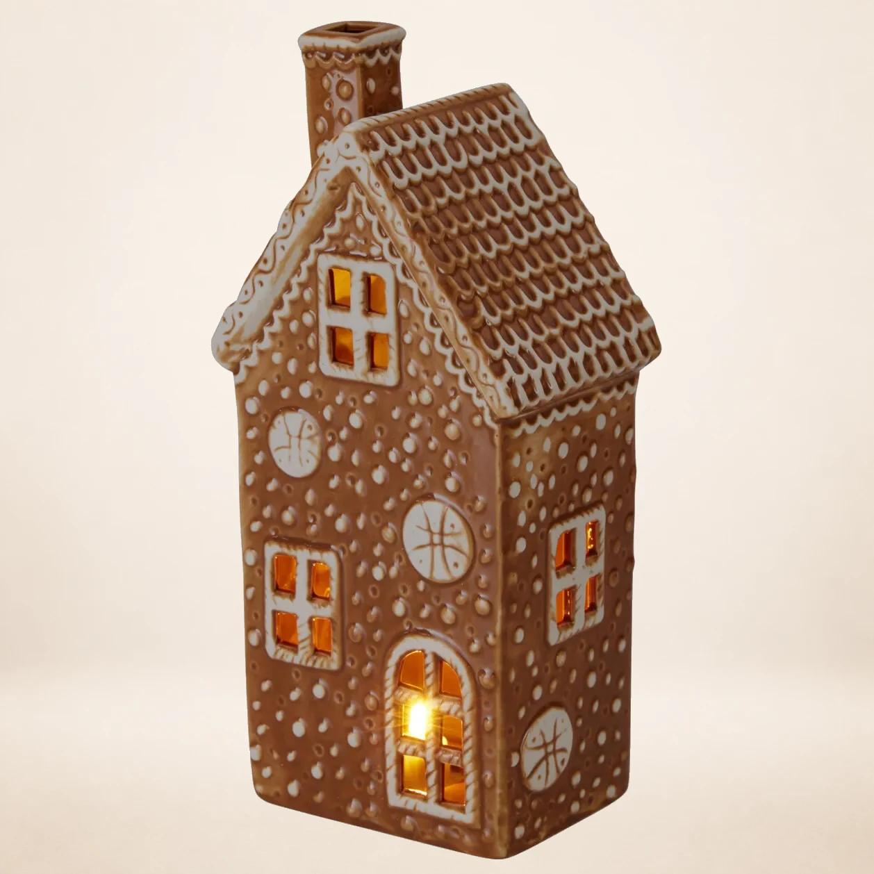 Porcelanowy Domek z Piernika LED 18,5cm – Świecąca Figurka Świąteczna Lampion na Baterie